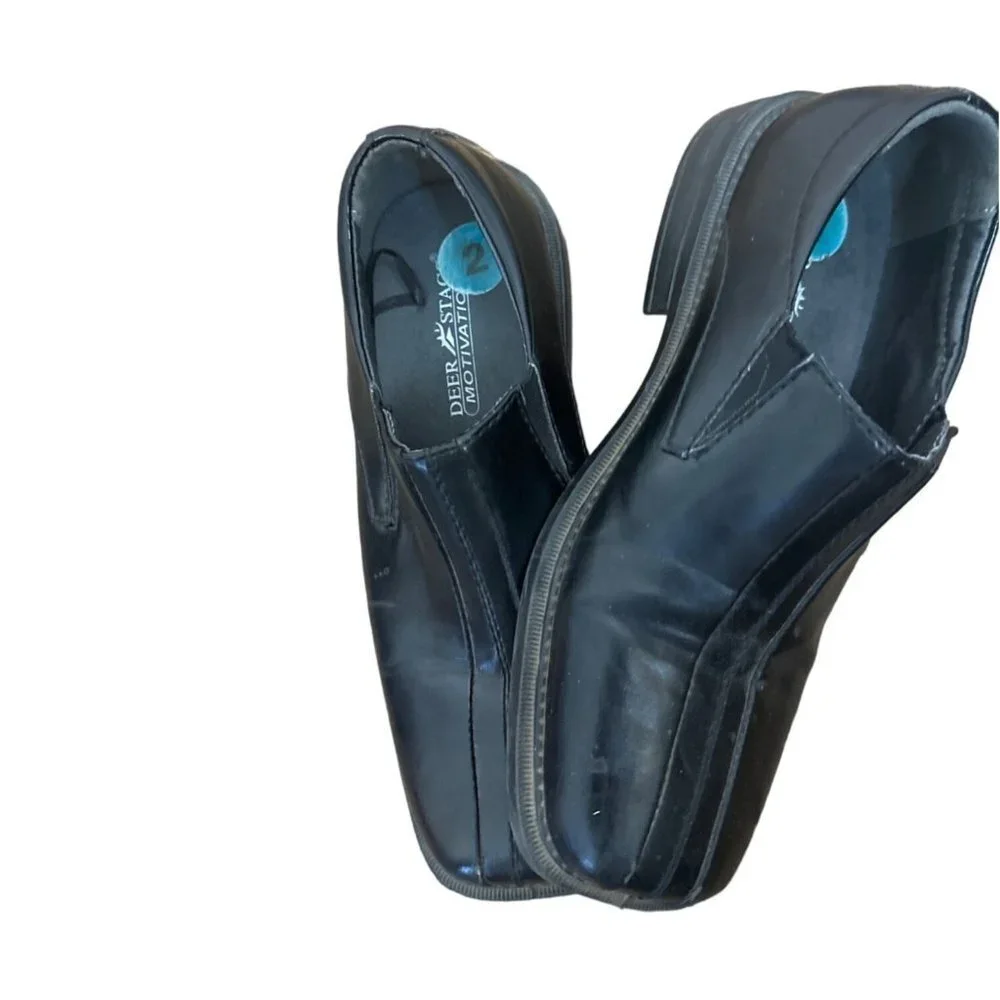 Boy's Deer Stags Dress Shoes Size: 2 Sku 2554